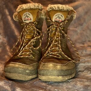 Women's Brown Winter Boots